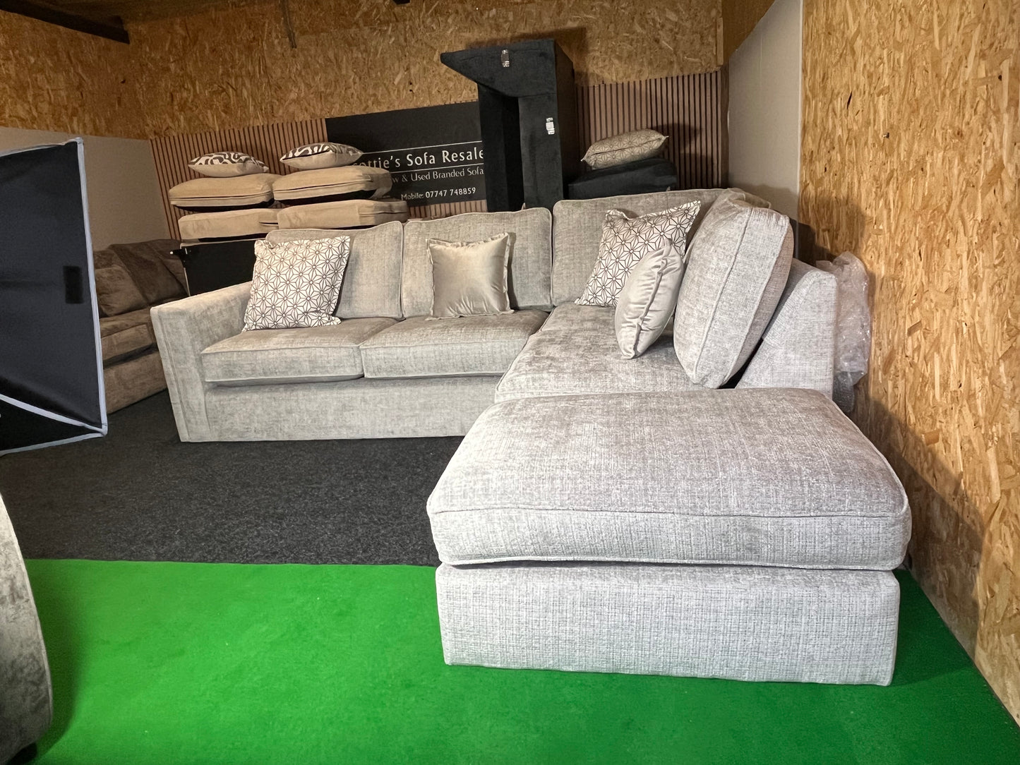 Willow corner chaise with footstool