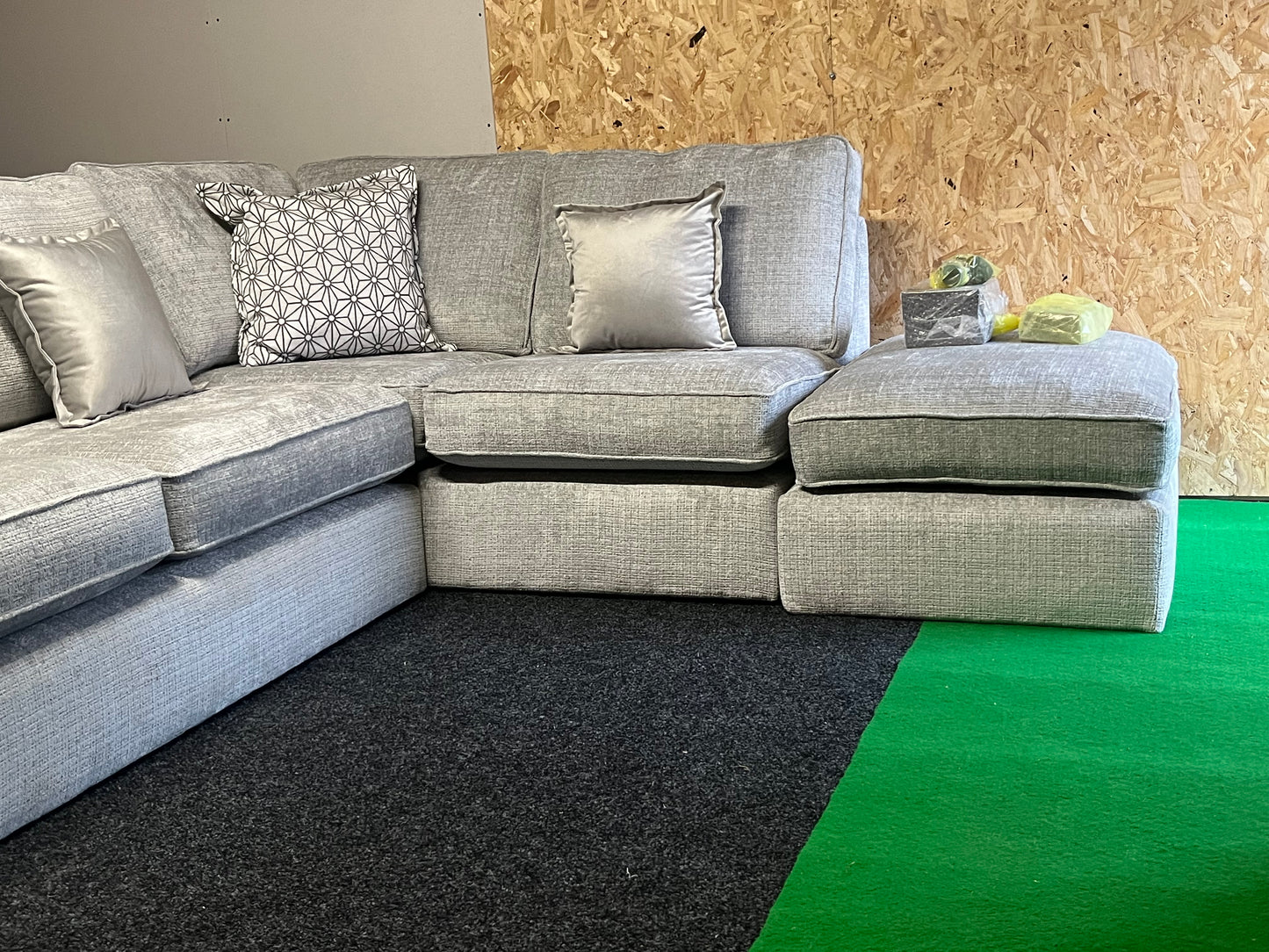Willow corner chaise with footstool