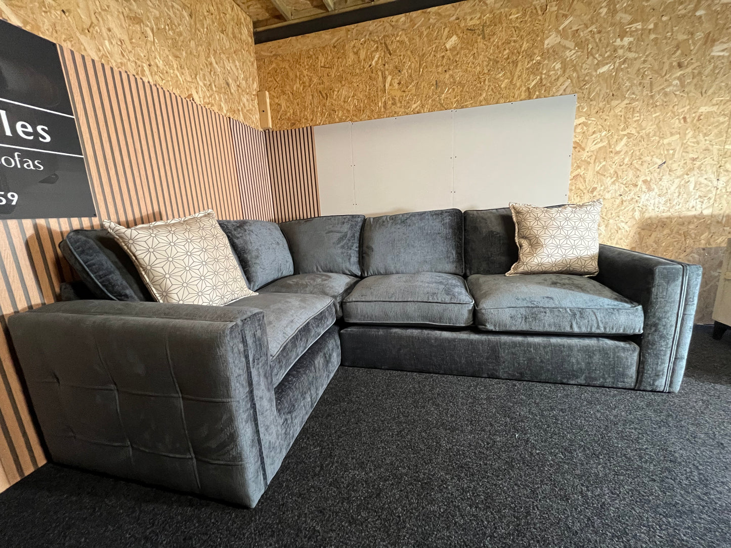 Bexford Corner Sofa