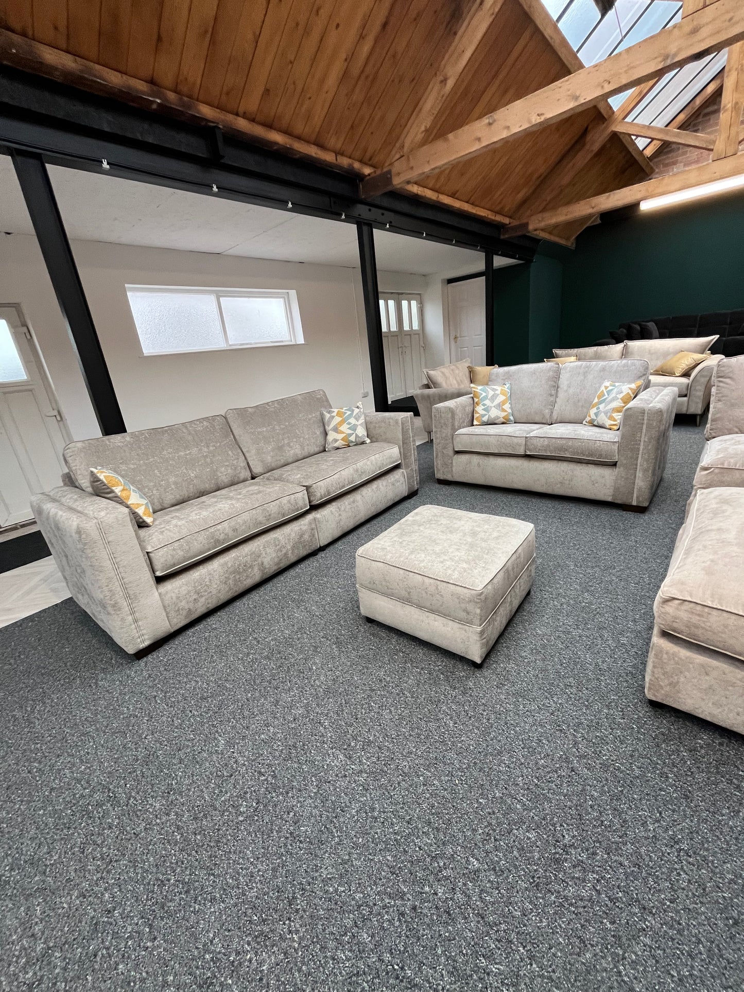 Willow 4+2 set with footstool