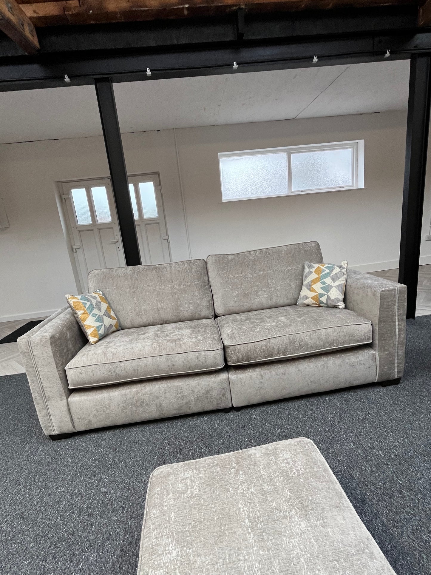 Willow 4+2 set with footstool