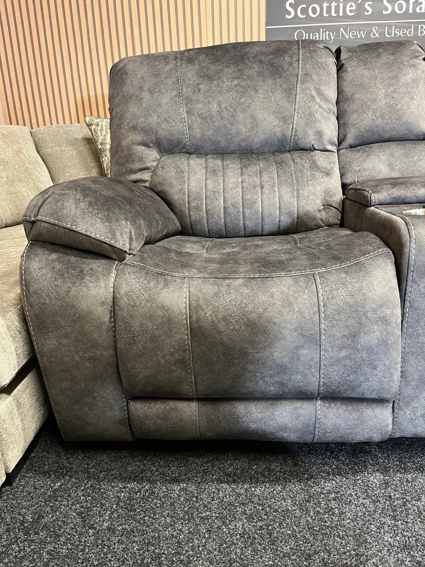 “Sorrento”Manual recliner